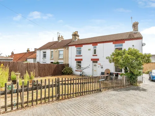 Victoria Street, Irthlingboroughphoto