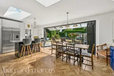 Firswood Avenue, Epsom