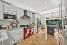 Firswood Avenue, Epsom