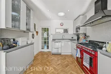 Firswood Avenue, Epsom