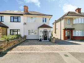 Lynwood Drive, Romford photo