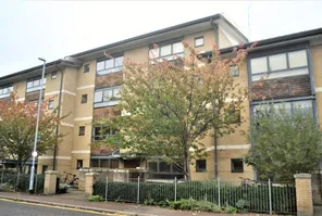 Main property image