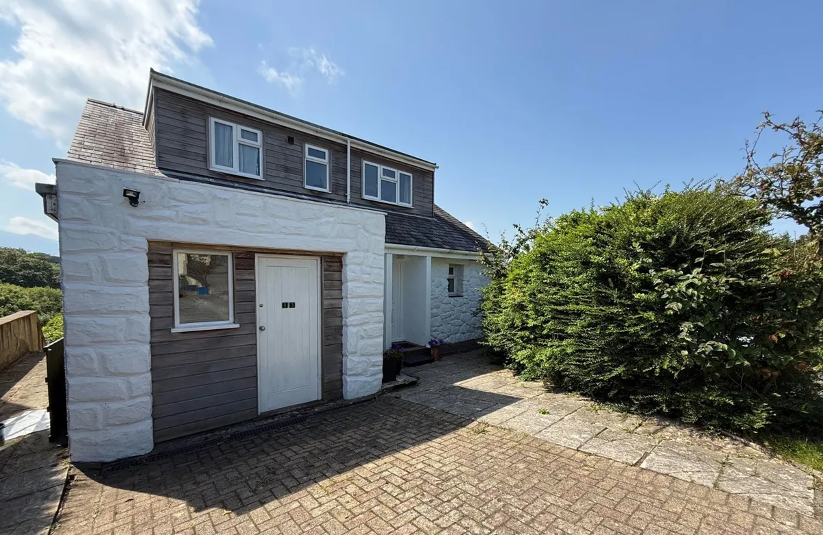Bryn Eglwys, Penisarwaun, Caernarfon, Gwynedd, LL55