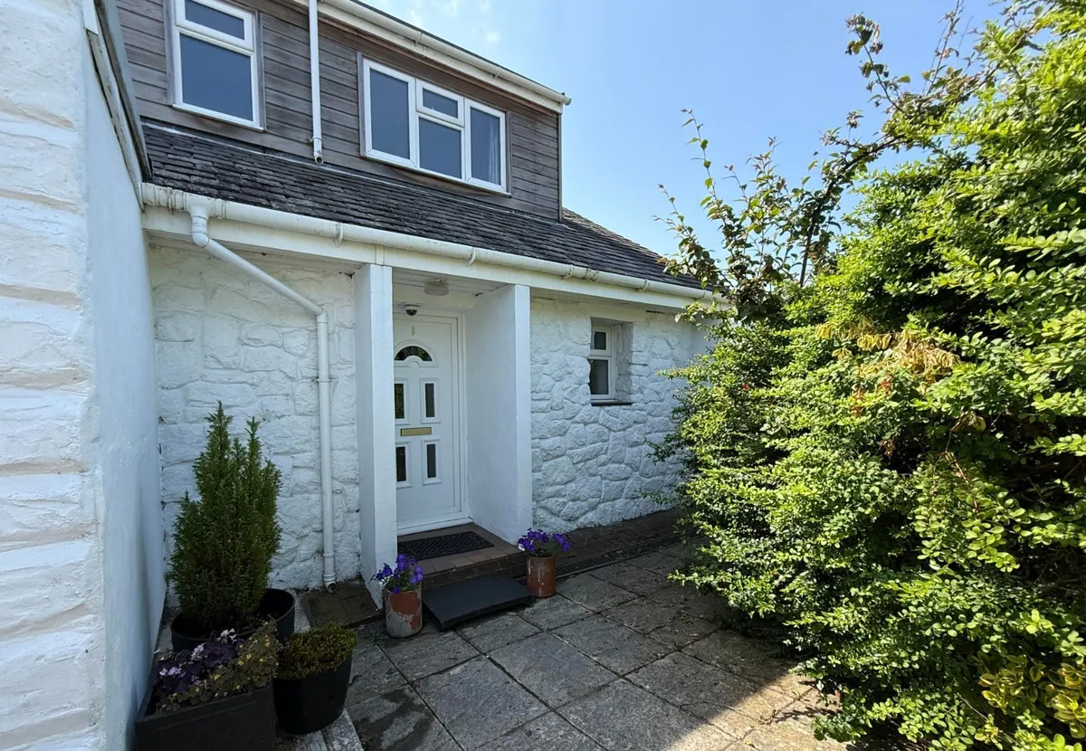 Bryn Eglwys, Penisarwaun, Caernarfon, Gwynedd, LL55