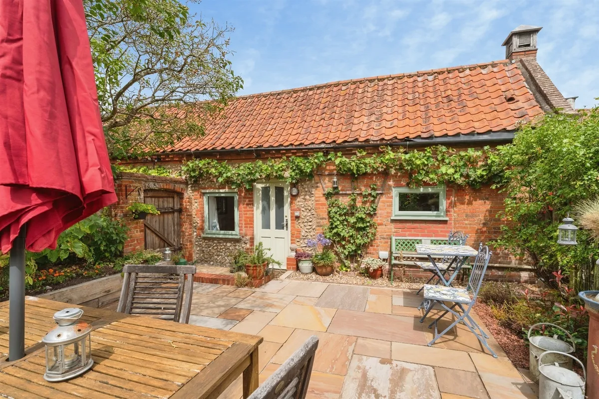 Foulsham Road, Hindolveston, Dereham