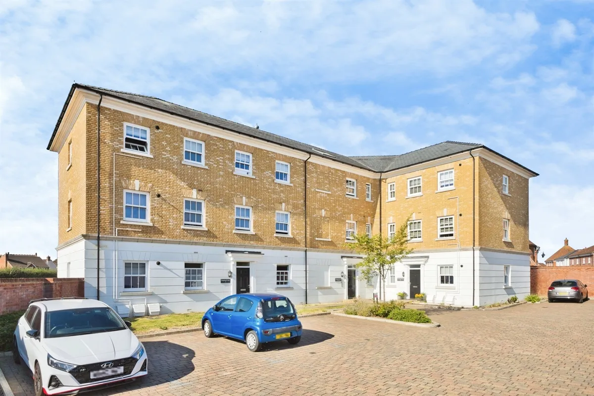 Shepherd Court, YEOVIL