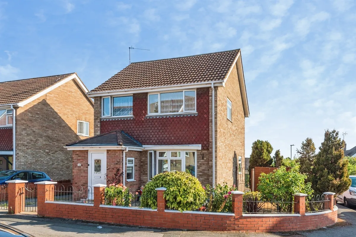 Bedwyn Close, Swindon