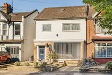 Wellington Road, Enfield