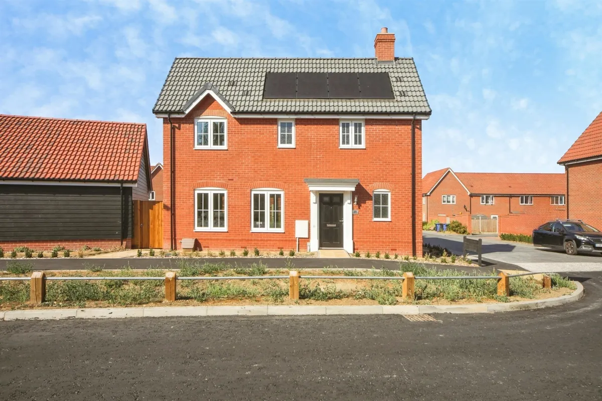 Saltsman Road, Bury St. Edmunds