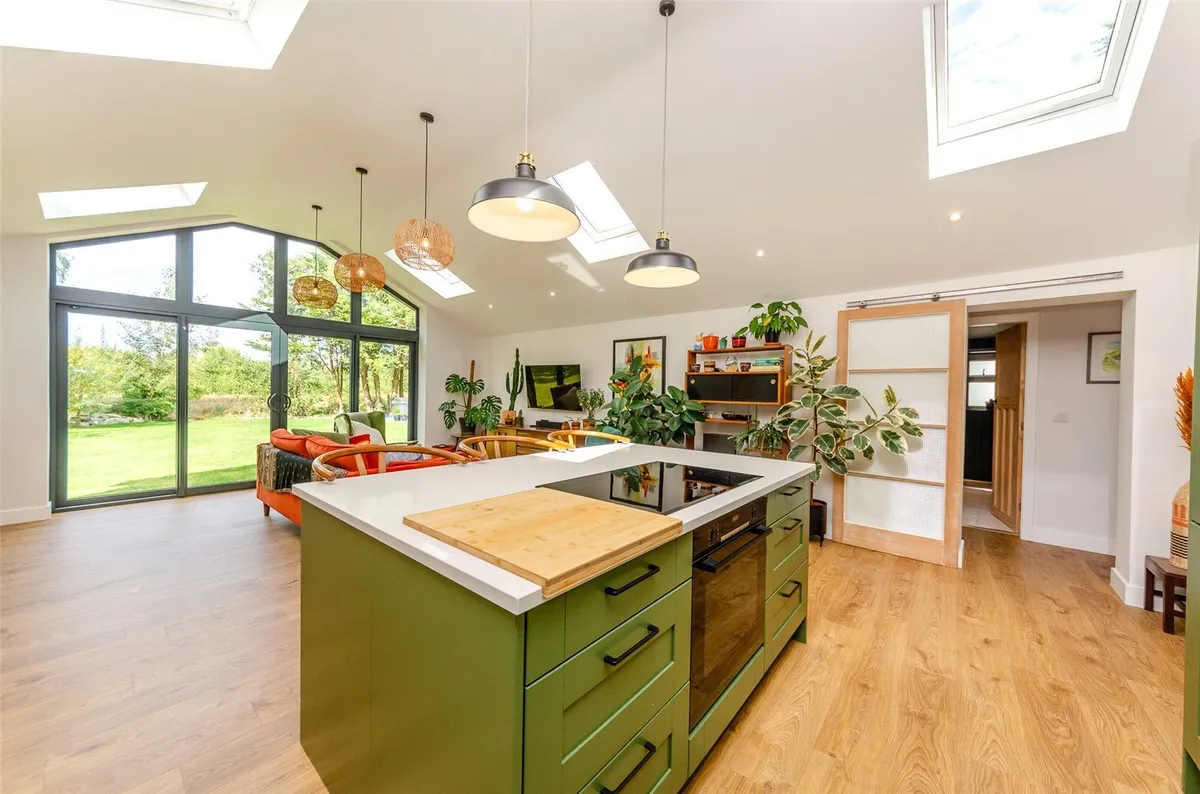 Penisarwaun, Caernarfon, Gwynedd, LL55
