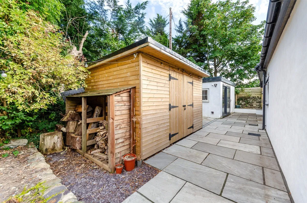Penisarwaun, Caernarfon, Gwynedd, LL55