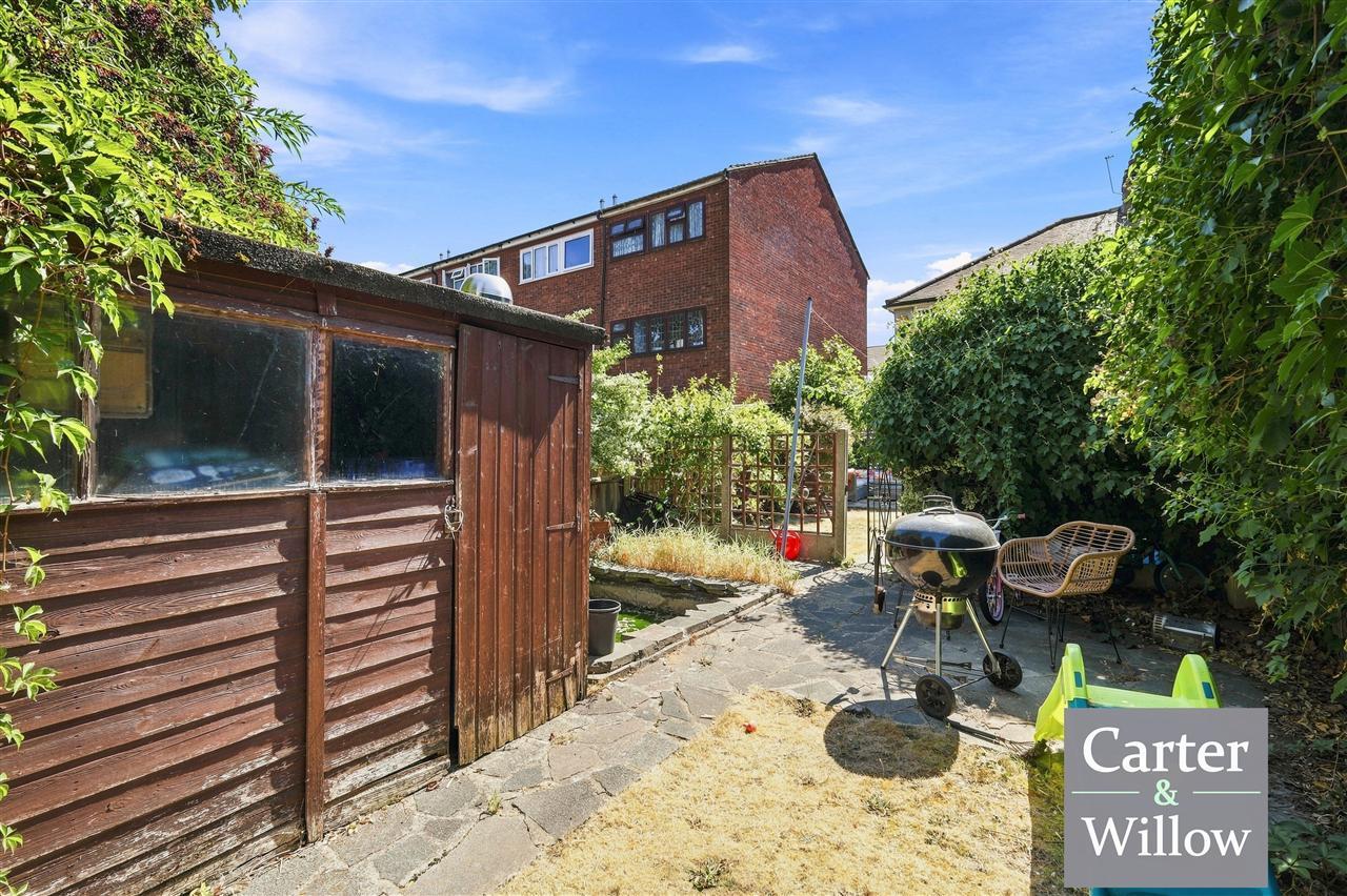 Victoria Road, Dagenham, Essex Image 21