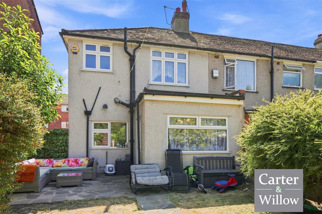 Victoria Road, Dagenham, Essex Image 22