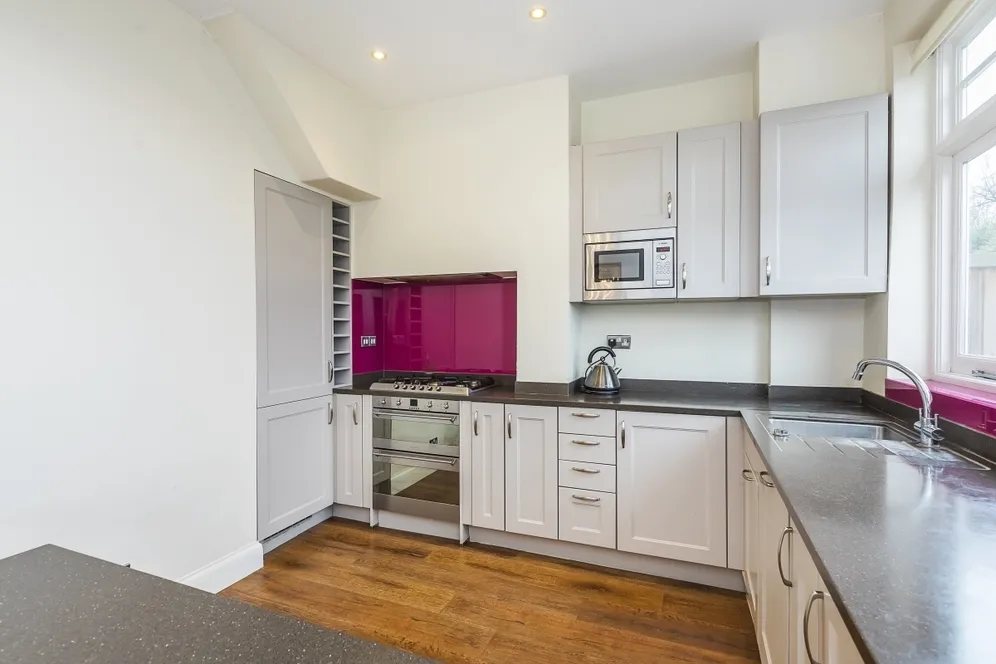 Mycenae Road London SE3 photo 9