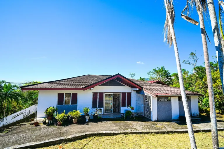 FORT GEORGE CRESCENT Kingston  St. Andrew