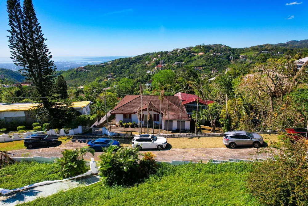 FORT GEORGE CRESCENT Kingston  St. Andrew