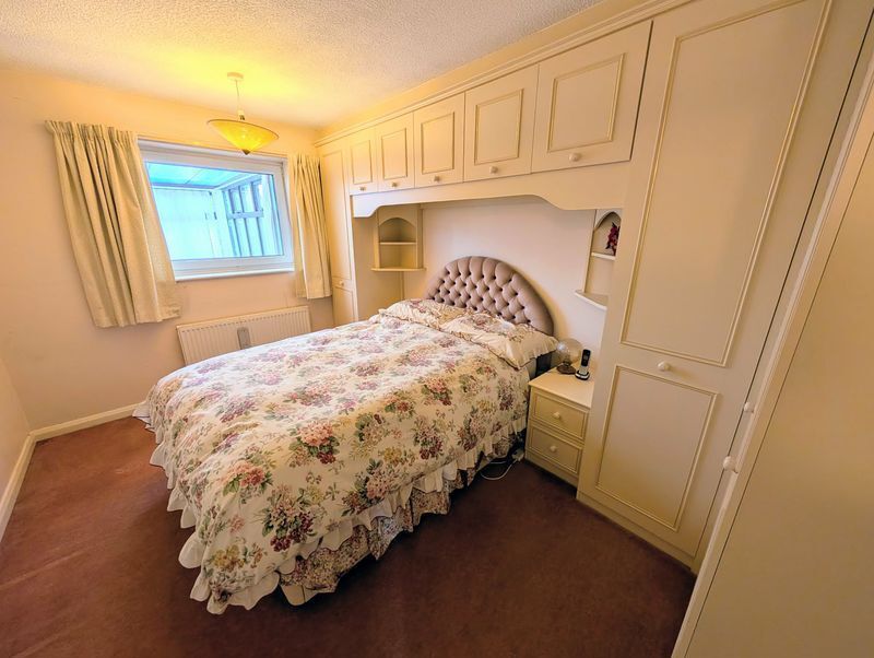 Sidmouth Close, Nuneaton Image 9