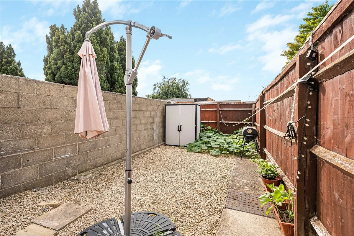 Merlin Road, Oxford, Oxfordshire, OX4