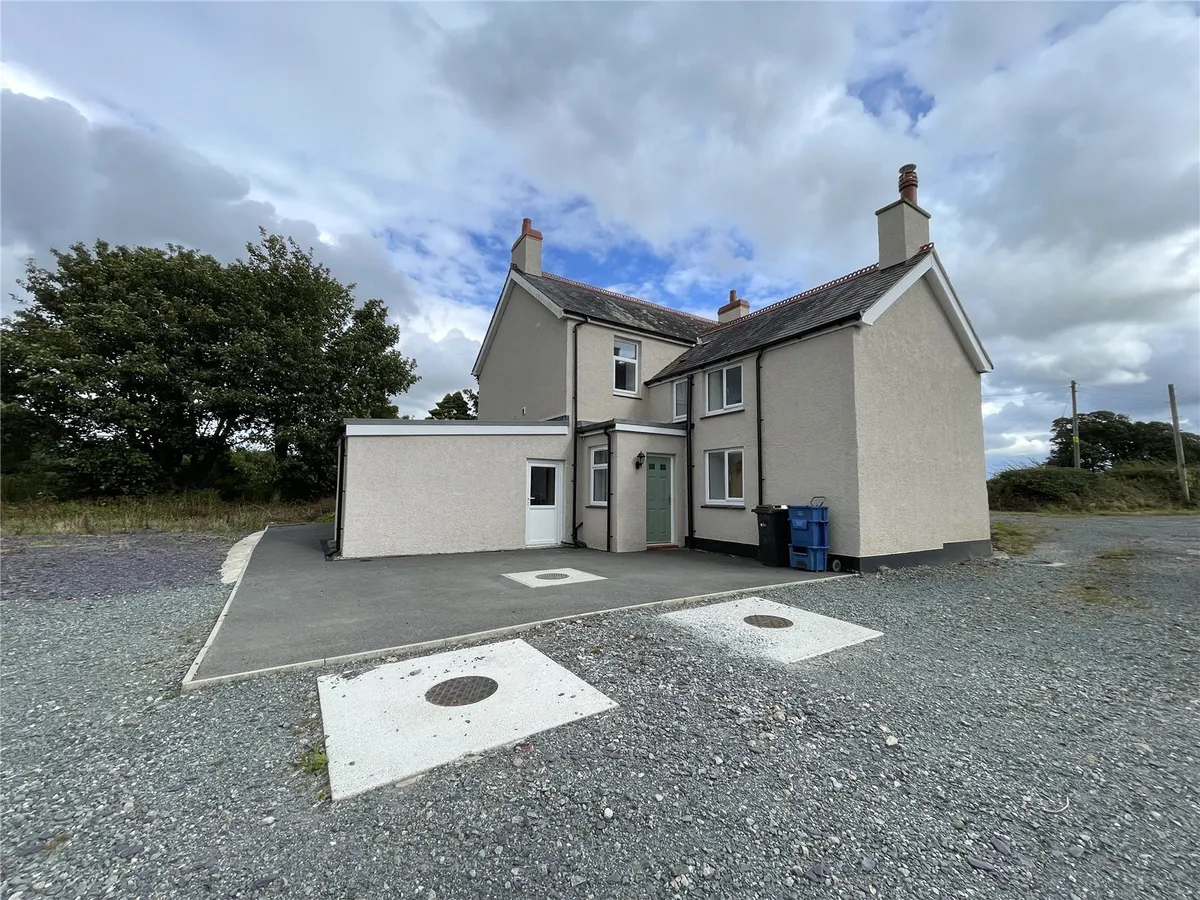 Tregaian, Llangefni, Isle of Anglesey, LL77