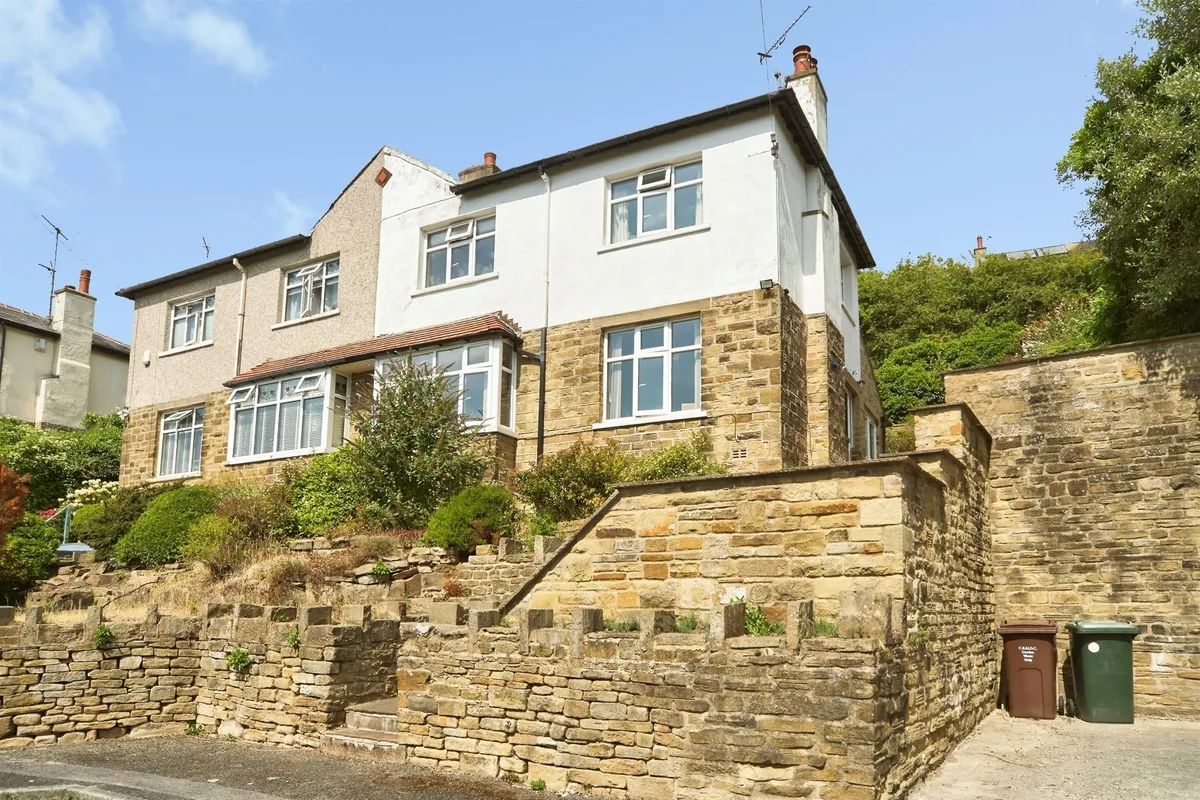 Ridgemount Road, Riddlesden, Keighley