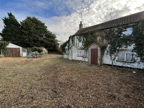 Ely Road, Hilgay, DOWNHAM MARKETphoto