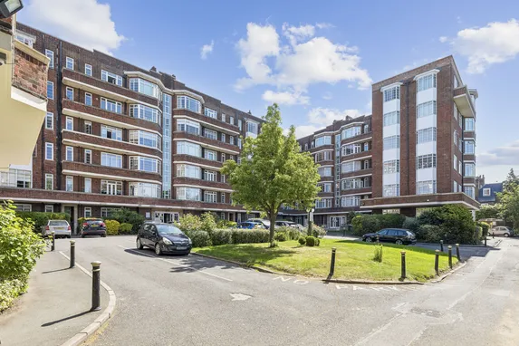 Belsize Avenue, London, NW3