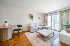 4 Holman Road, London, SW11 photo 2