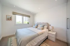 4 Holman Road, London, SW11 photo 4