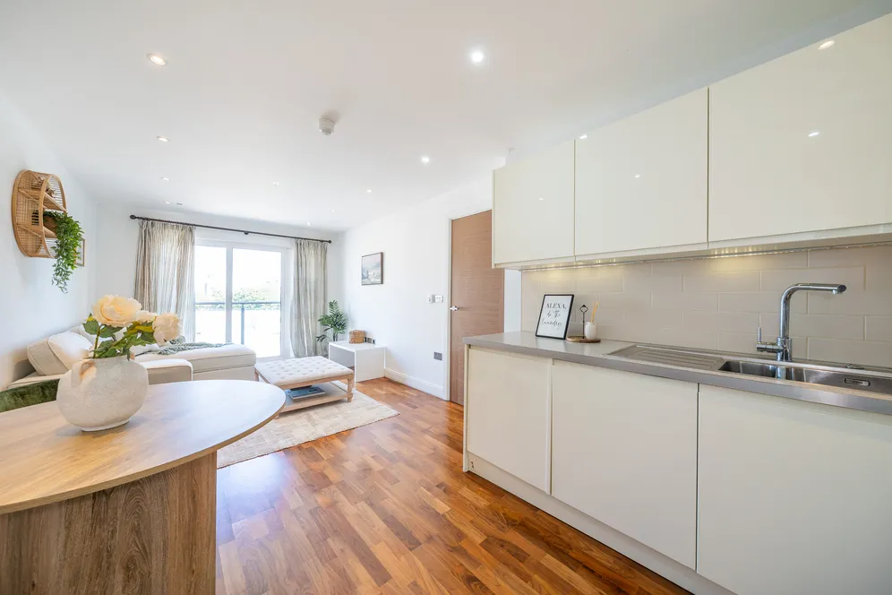 4 Holman Road, London, SW11 photo 8