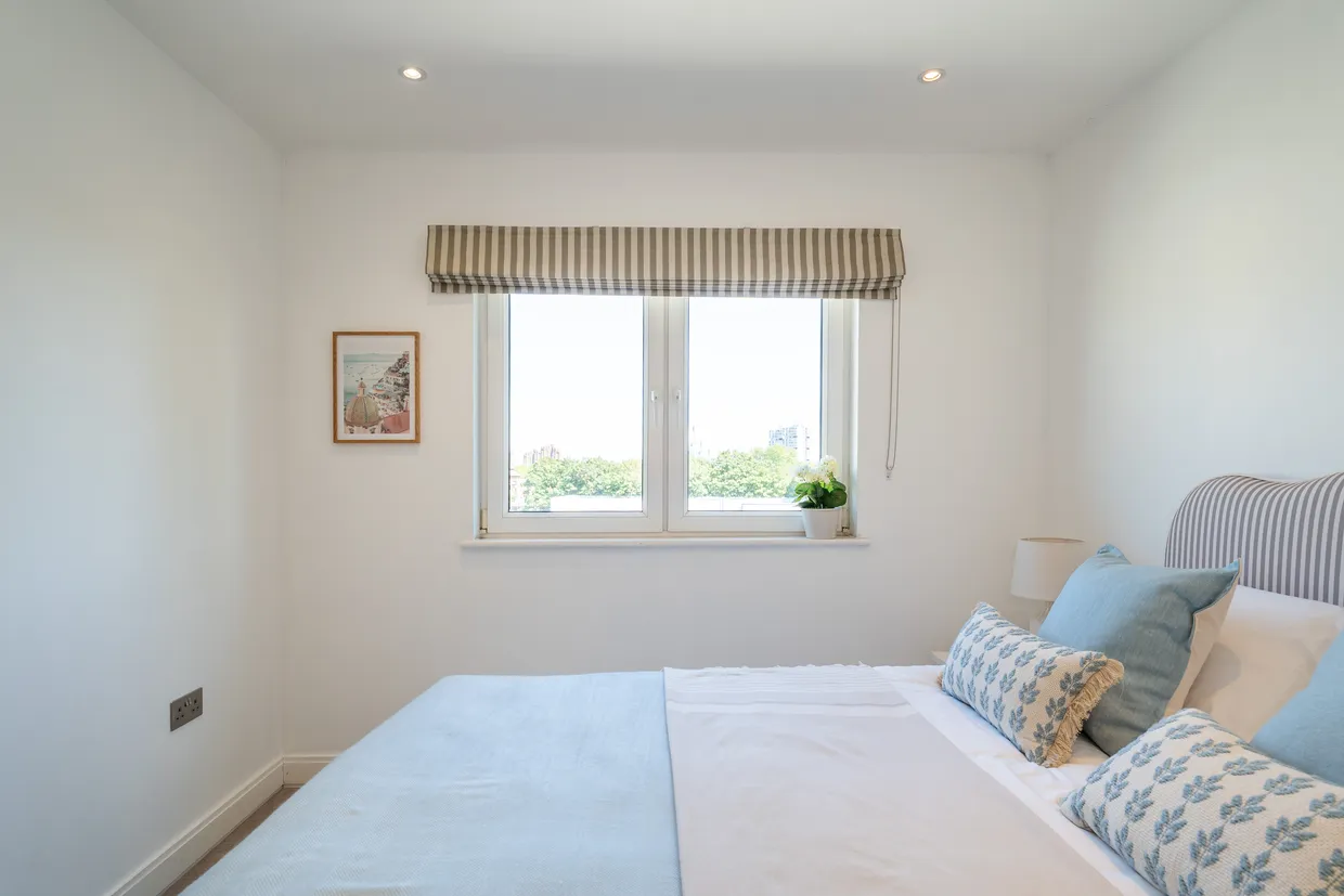4 Holman Road, London, SW11 photo 10