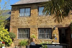 Main property image