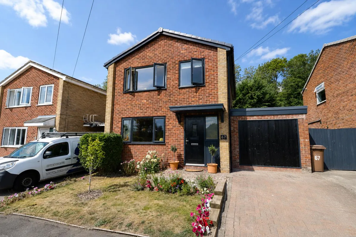 Greenfield Road, Middleton On The Wolds