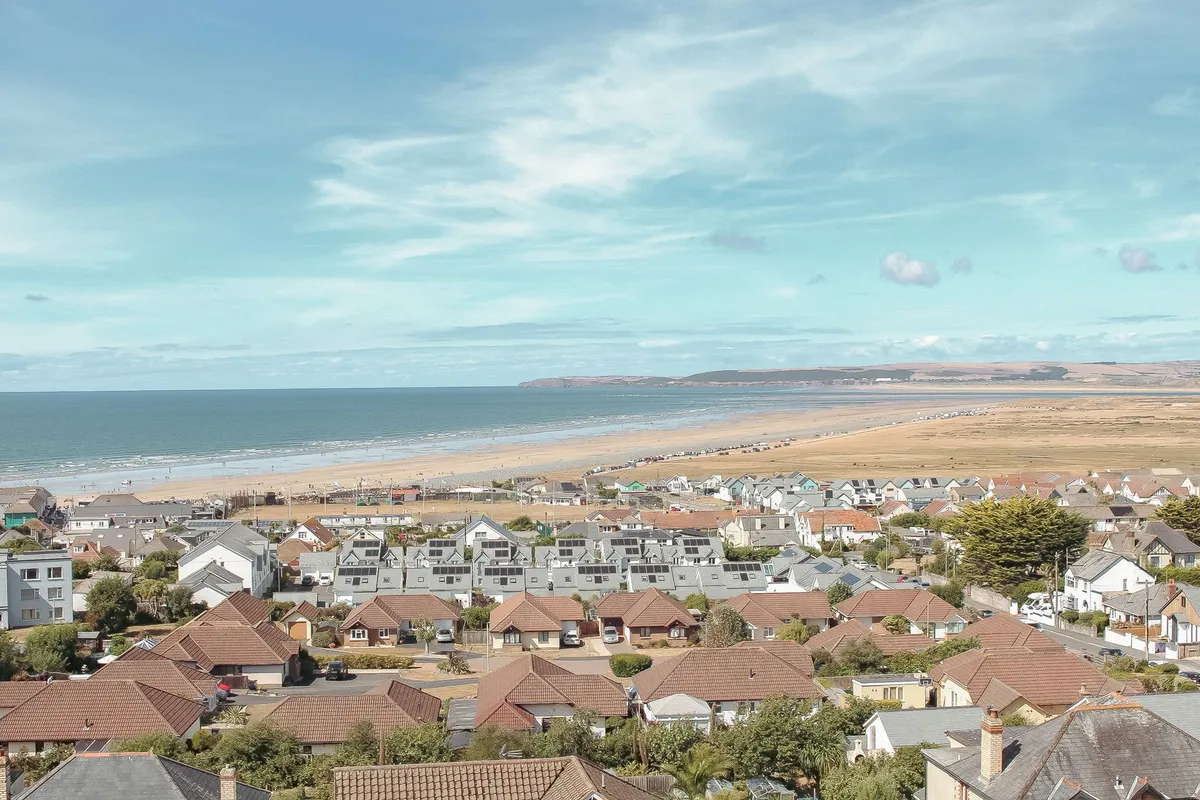 Kipling Terrace, Westward Ho, Bideford, EX39 1HY