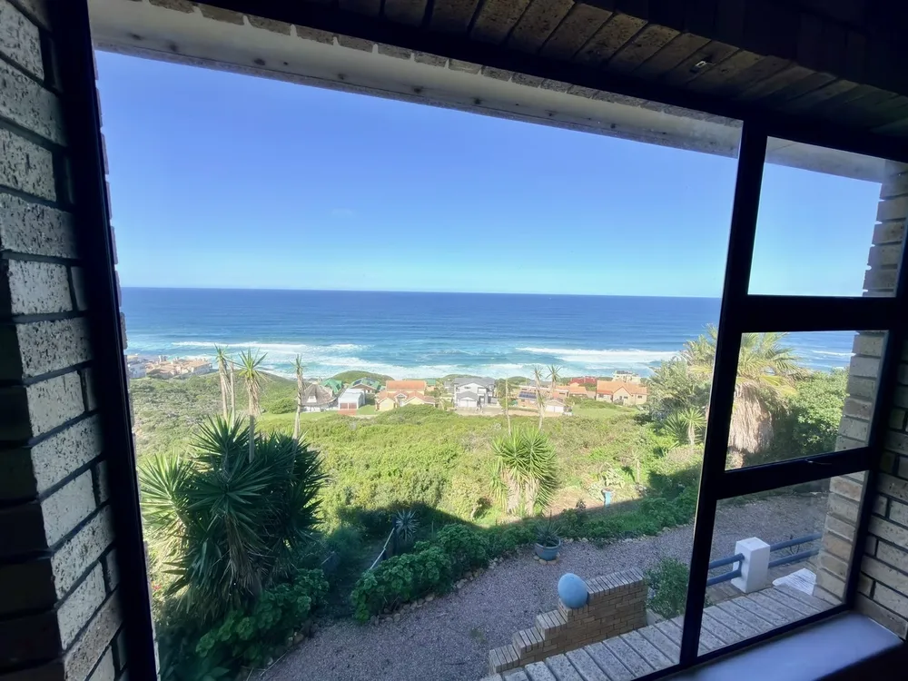 South Africa, Western Cape, Dana Bay, P. Humiflora Street, 24