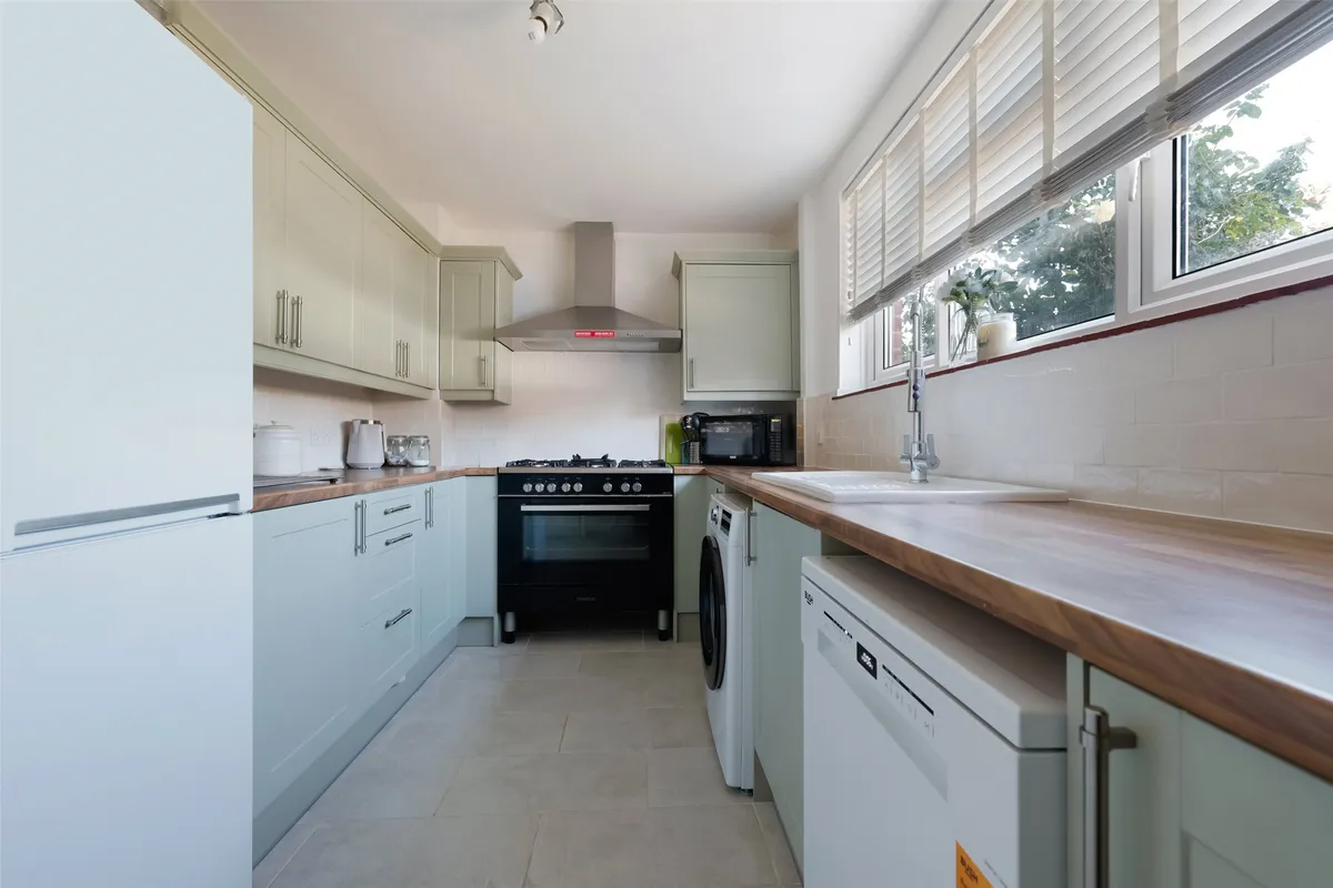 Careys Wood, Smallfield, Horley, Surrey, RH6