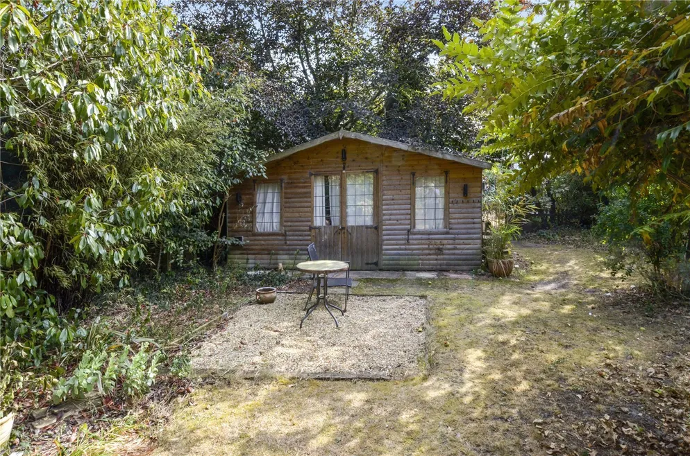 Property carousel item 31