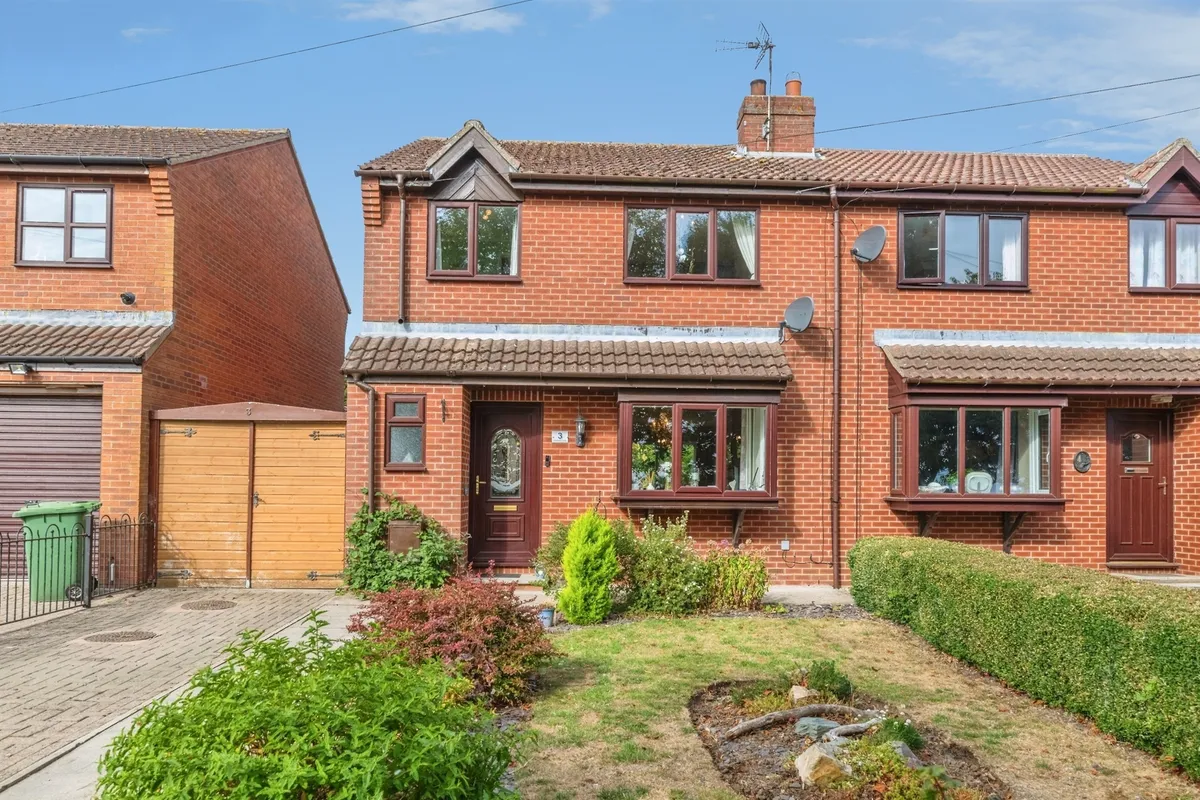 Eastfield Close, North Frodingham, Driffield