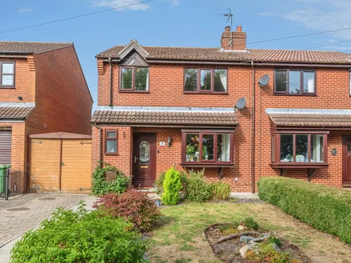 Eastfield Close, North Frodingham, Driffieldphoto