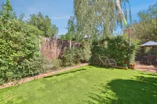 Cavendish Gardens, Barking
