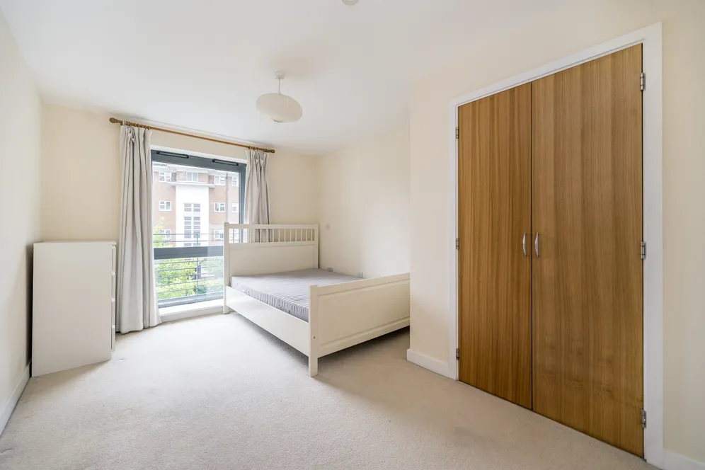 Uxbridge Road, Ealing, W13 photo 4