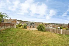 Littlemoor View, Pudsey