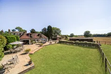 Upper Gatton, Reigate, RH2 photo 8