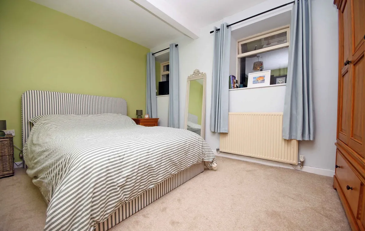High Street, Bethesda, Bangor, Gwynedd, LL57