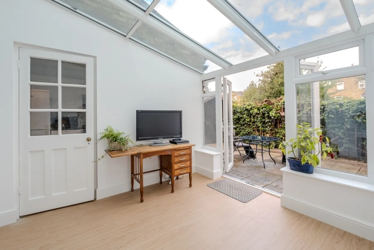 Cromwell Road Wimbledon SW19 photo 5