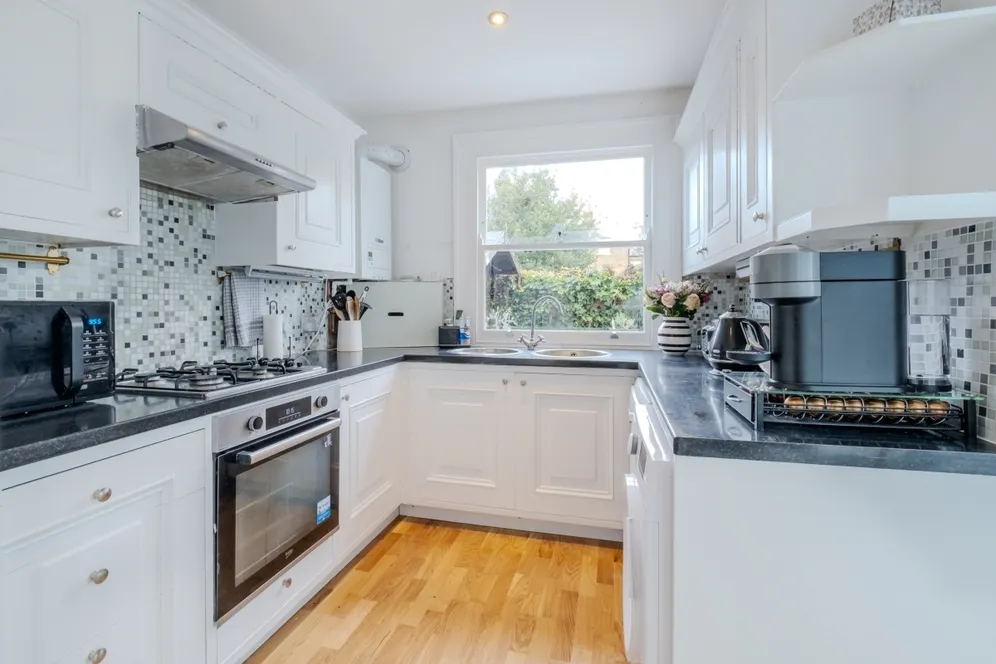 Cromwell Road Wimbledon SW19 photo 6