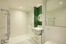 8 New Union Square Nine Elms SW11 photo 8