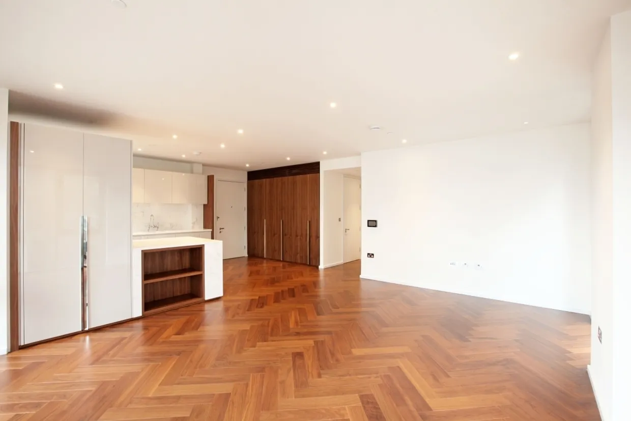 8 New Union Square Nine Elms SW11 photo 9
