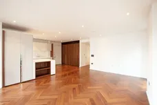 8 New Union Square Nine Elms SW11 photo 9