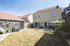Mansion Garden Close, Braintree