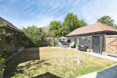Mansion Garden Close, Braintree